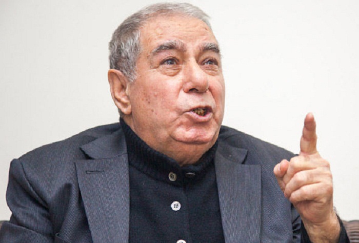 Əkrəm Əylisli erməniləri müdafiə etdi: `Günahkar deyillər...`